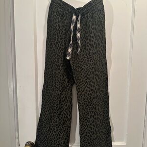 Zadig & Voltaire Textured Black and Gray Pants